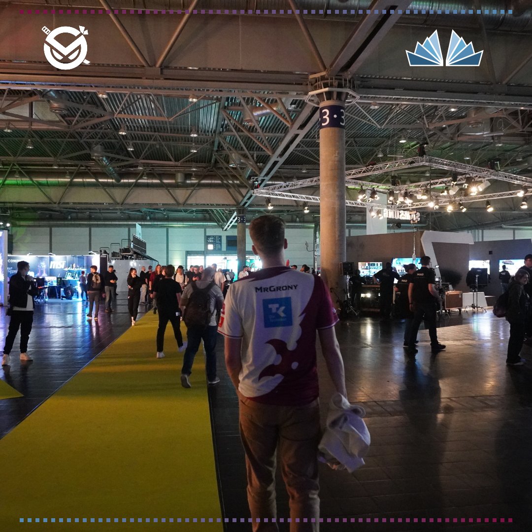 zmbc_gaming's tweet photo. Letzte Wochenende fand wieder die CAGGTUS in Leipzig @caggtusleipzig statt. 🎮 Wir  haben die Gelegenheit für einige Gespräche und Impressionen genutzt und dabei ein paar neue Ideen für zukünftige Projekte sammeln können. Seid gespannt… 😉
@ovguesports

#caggtus2024 #esports https://t.co/NvwiVCGcjk