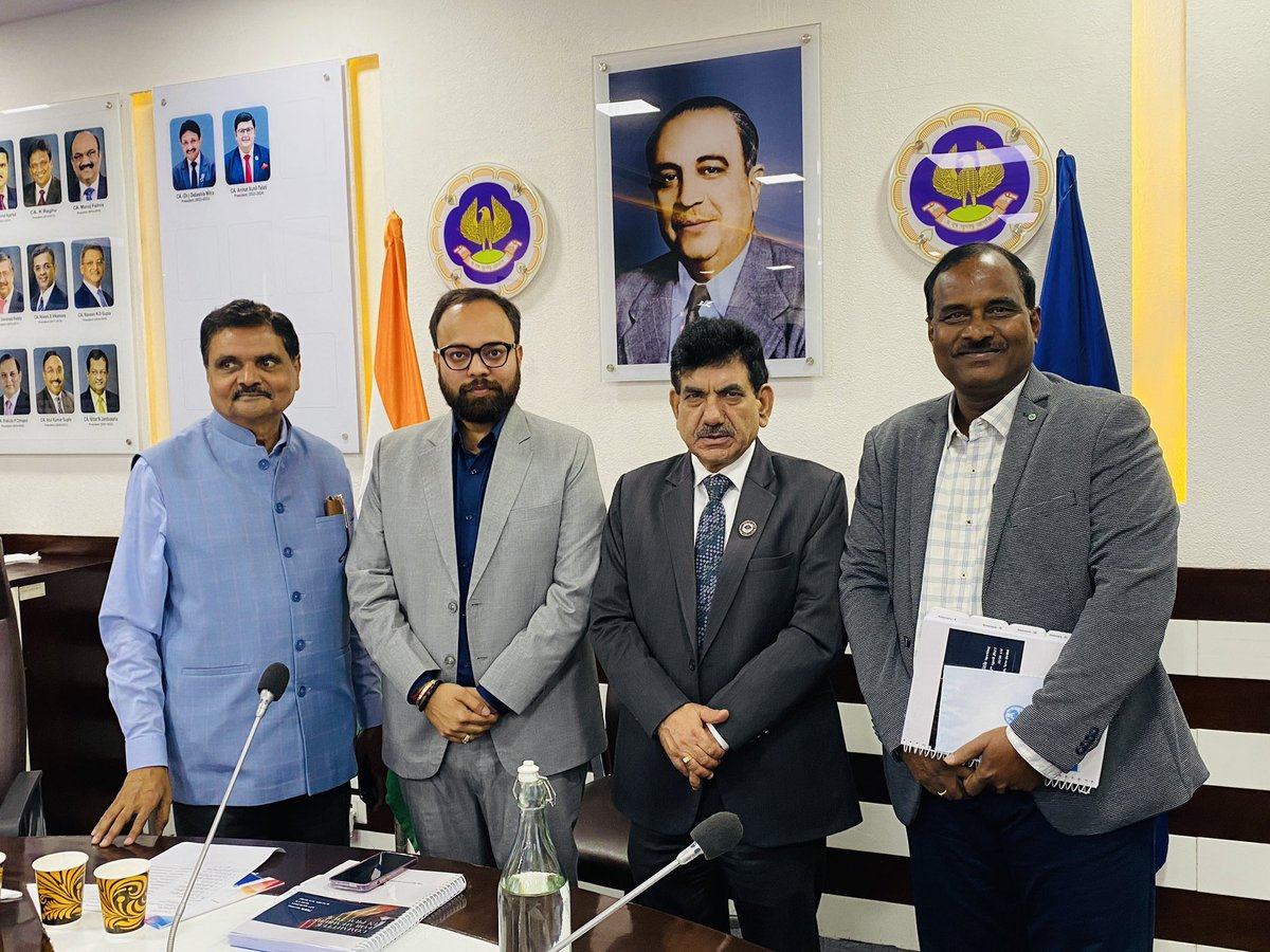 CA. (Dr). ROHIT RUWATIA AGARWAL 🇮🇳 tweet media