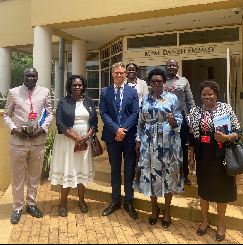 🇩🇰🇺🇬Green partnership is growing stronger! Today Head of Cooperation @AdamSpliid & embassy staff met with Hon. State Ministers for Environment and Fisheries to discuss cooperation in climate, environment & livelihoods, incl restoration & conservation of unique 🇺🇬natural capital