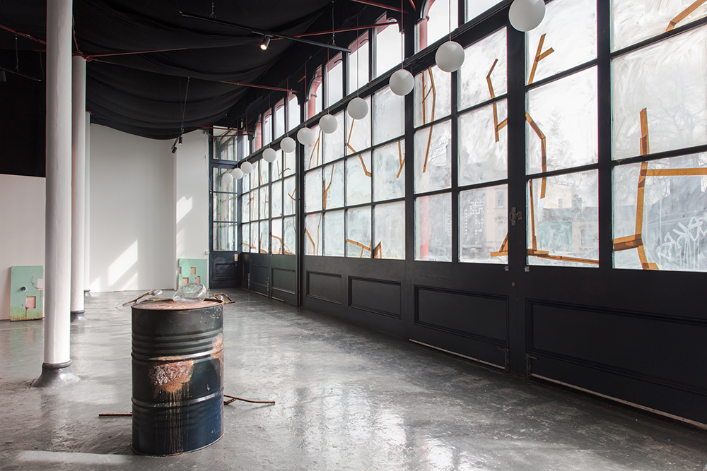 Only 2 days left to see Aftermath at KIT FORM and The Launderette! 

Aftermath features new commissions by Huma Mulji and Sophie Hayes for the first exhibition in Foreground’s <a href="/DocandLocation/">Document and Location</a> programme.

Full documentation and show details available at foregroundprojects.org.uk/projects/after…