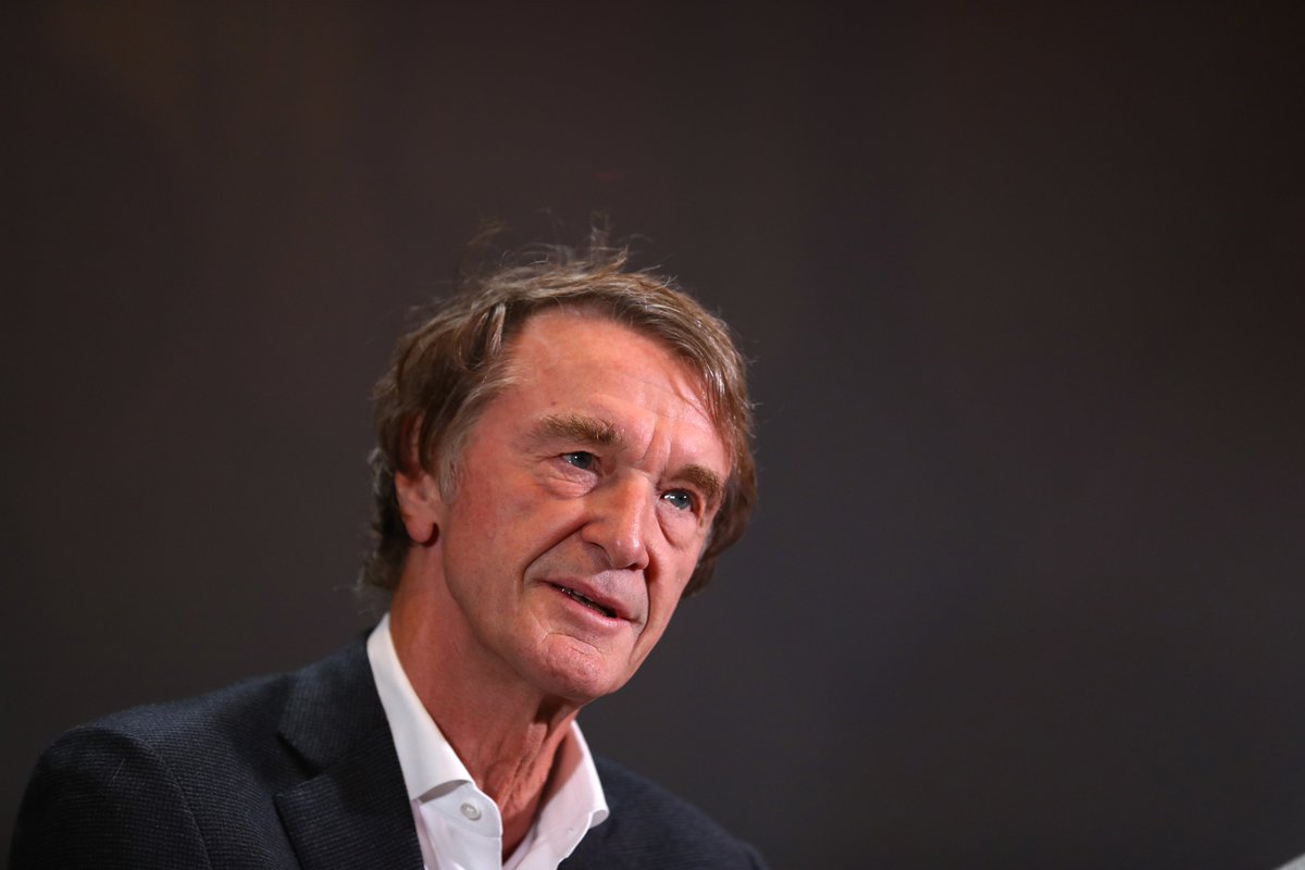 'I applaud the UCI for taking the issues on board and agreeing to support the establishment of SafeR. We now need to see real action to ensure the safety of the sport.' An open letter from Sir Jim Ratcliffe on making our sport safer. ineosgrenadiers.com/article/open-l…