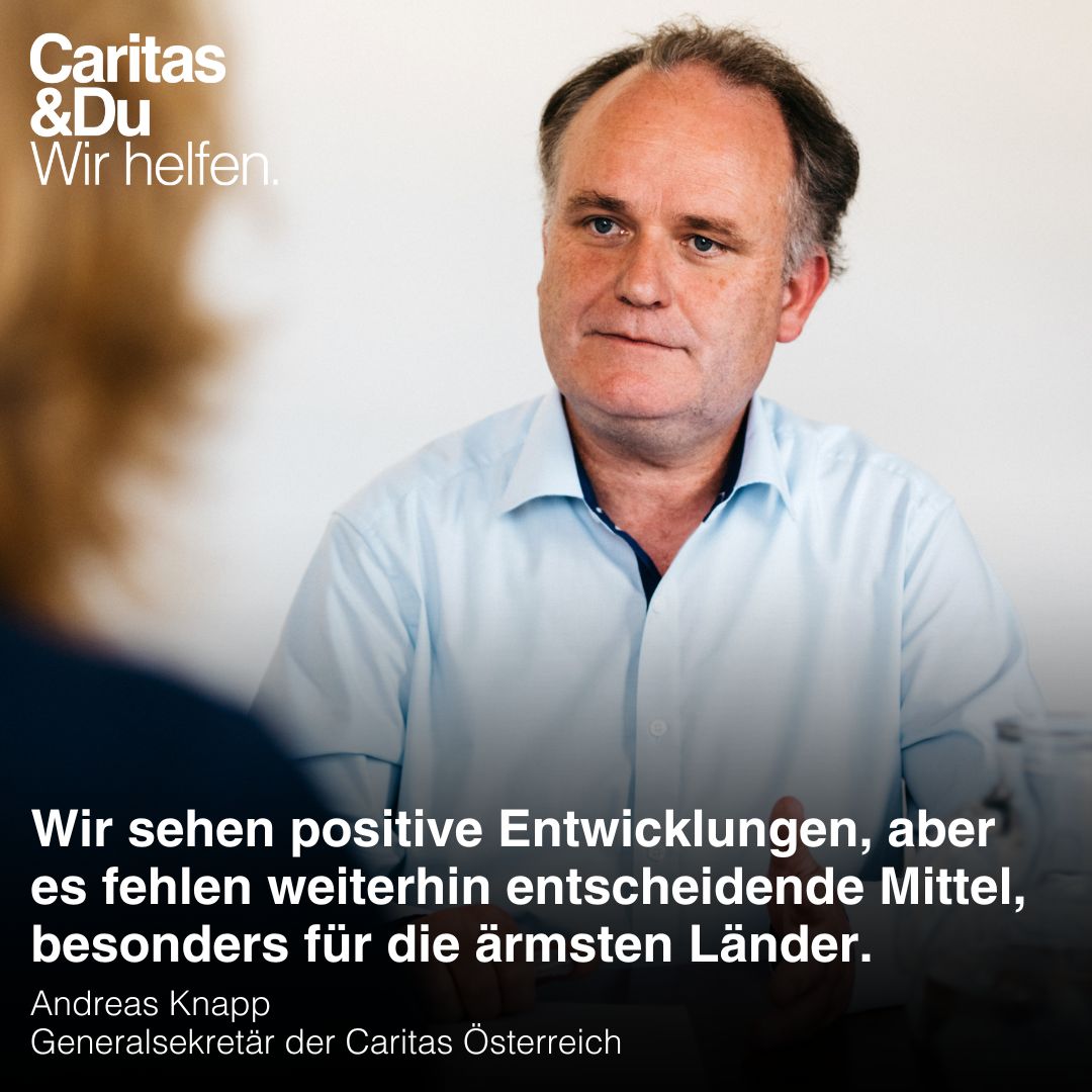 CaritasAustria's tweet photo. Die jüngsten Zahlen der @OECD zeigen, dass Österreich mit nur 0,38 % seines Bruttonationaleinkommens für #Entwicklungshilfe weit hinter dem internationalen Ziel von 0,7 % zurückbleibt.  Angesichts steigender globaler Krisen, muss hier dringend nachgeschärft werden. 1/3 https://t.co/CsFIQ9s1I8
