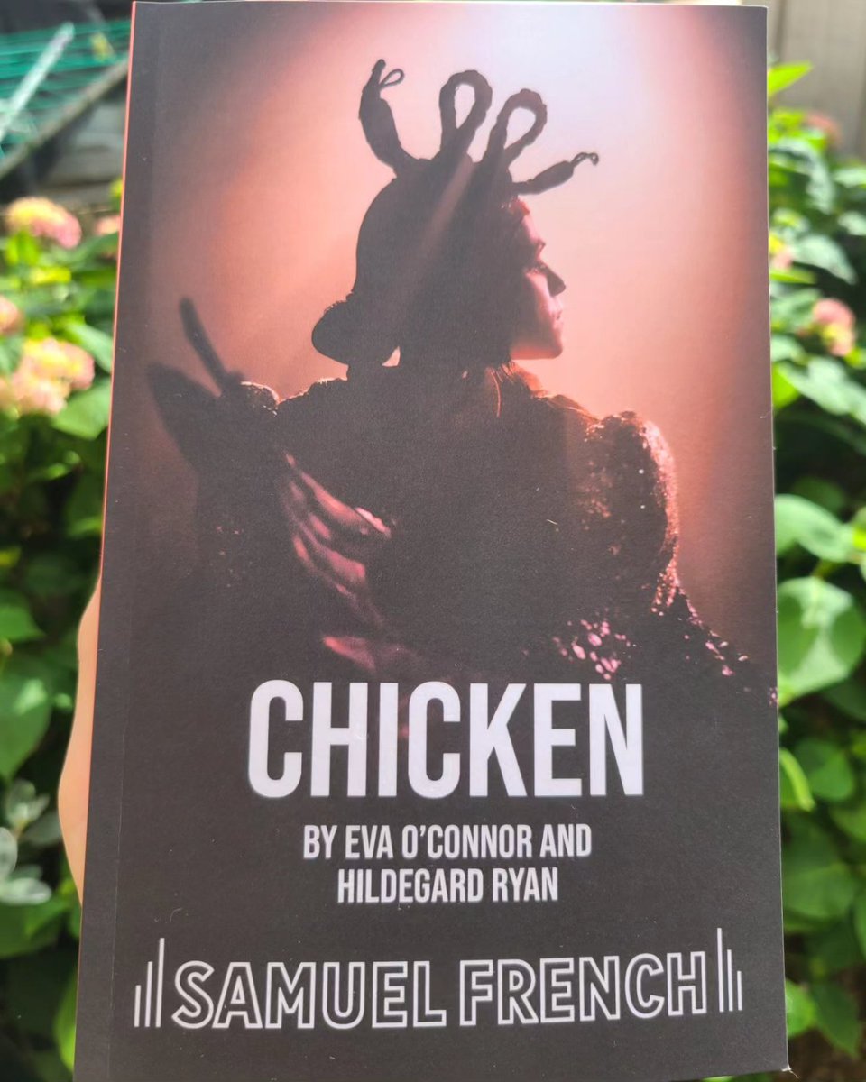 Thank you @ConcordUKShows @SamuelFrenchNYC for publishing Chicken. What a thrill to have Don the ket addicted chickens story in print ! Just in time for our @traversetheatre run next week 🐔