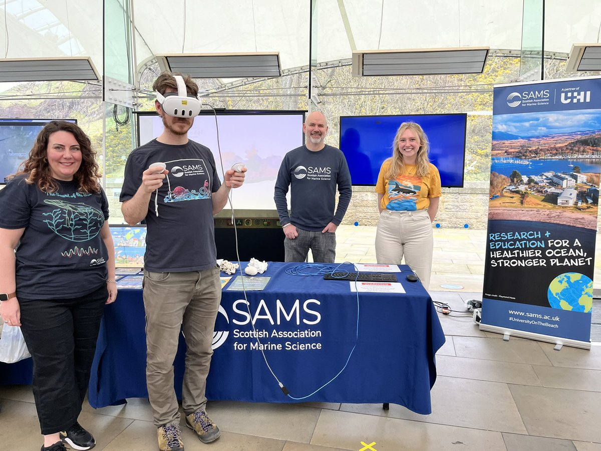 Brilliant to be welcoming the team from @SAMSoceannews to @ourdynamicearth today! Come and check out North Sea 3D and control an underwater robot in Oban from Edinburgh 🤯