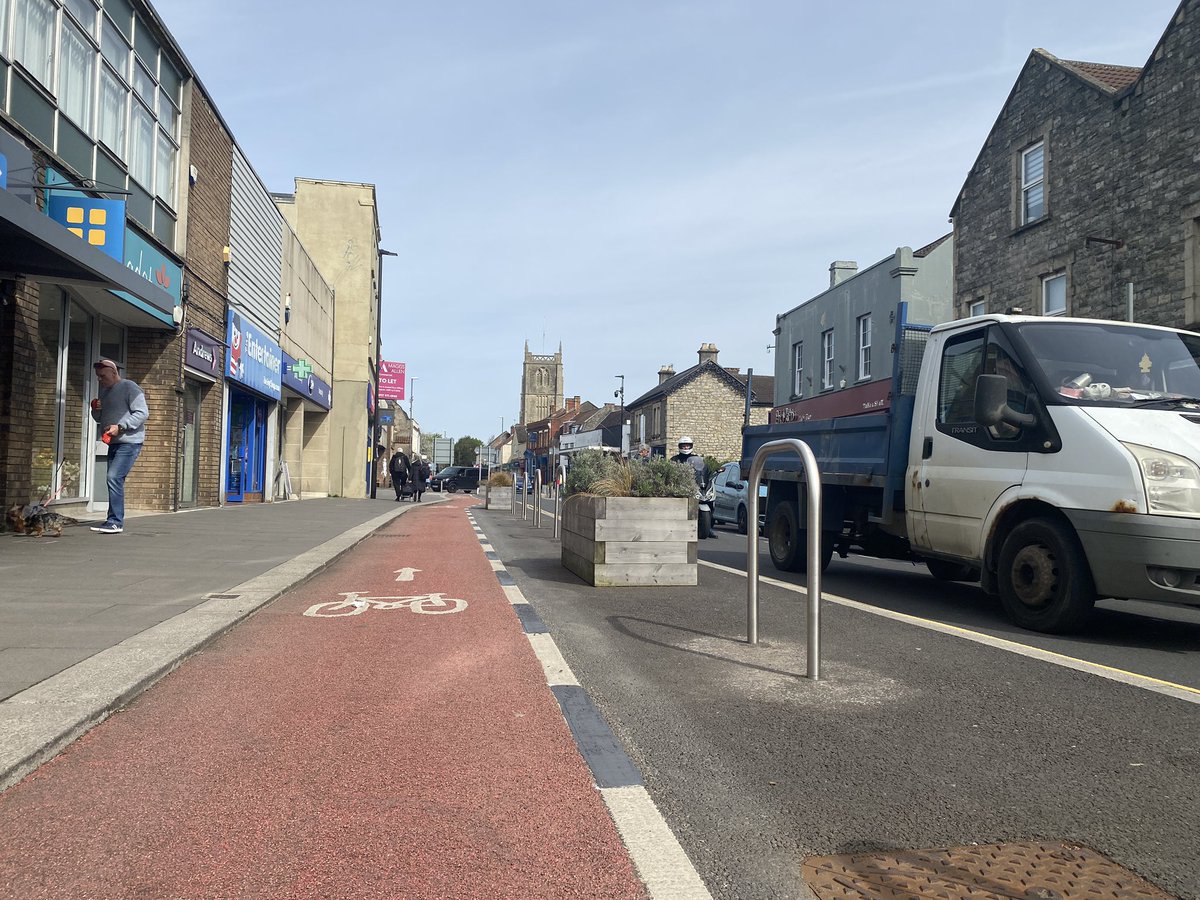 Today in #Keynsham, the town has woken up to a dashed line by its cycle lane. Painted last night, it’s hoped to break the optical illusion causing people to fall. By a funny coincidence, today is also the day the council are due to respond to my FOI request about the incidents.