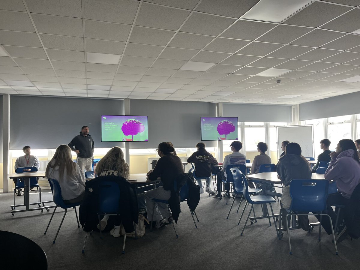 Bedwas6thForm's tweet photo. Fantastic talk with Mental Health Charity Tidy Butt today. Thanks so much. https://t.co/XHUCVugt0h