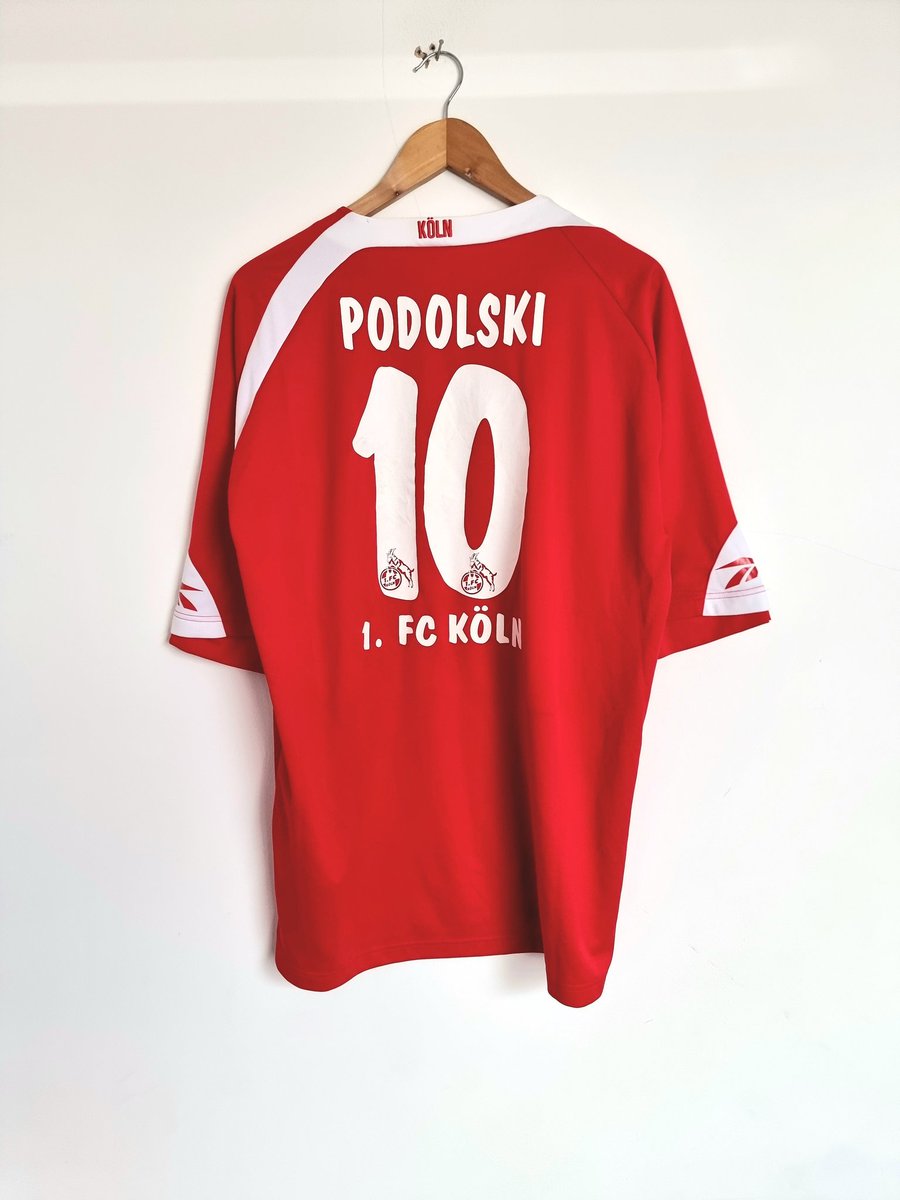 Don't get many German shirts, but had a bit of an influx recently. Another Podolski classic from his return to FC Koln after a few years at German giants Bayern Munich 🇩🇪