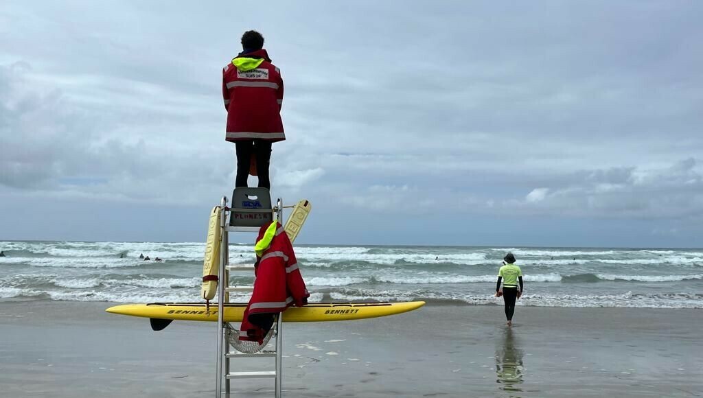Alerte aux baïnes : journée à 'risque maximal' samedi sur le littoral de Nouvelle-Aquitaine ➡️ l.francebleu.fr/x9Vm