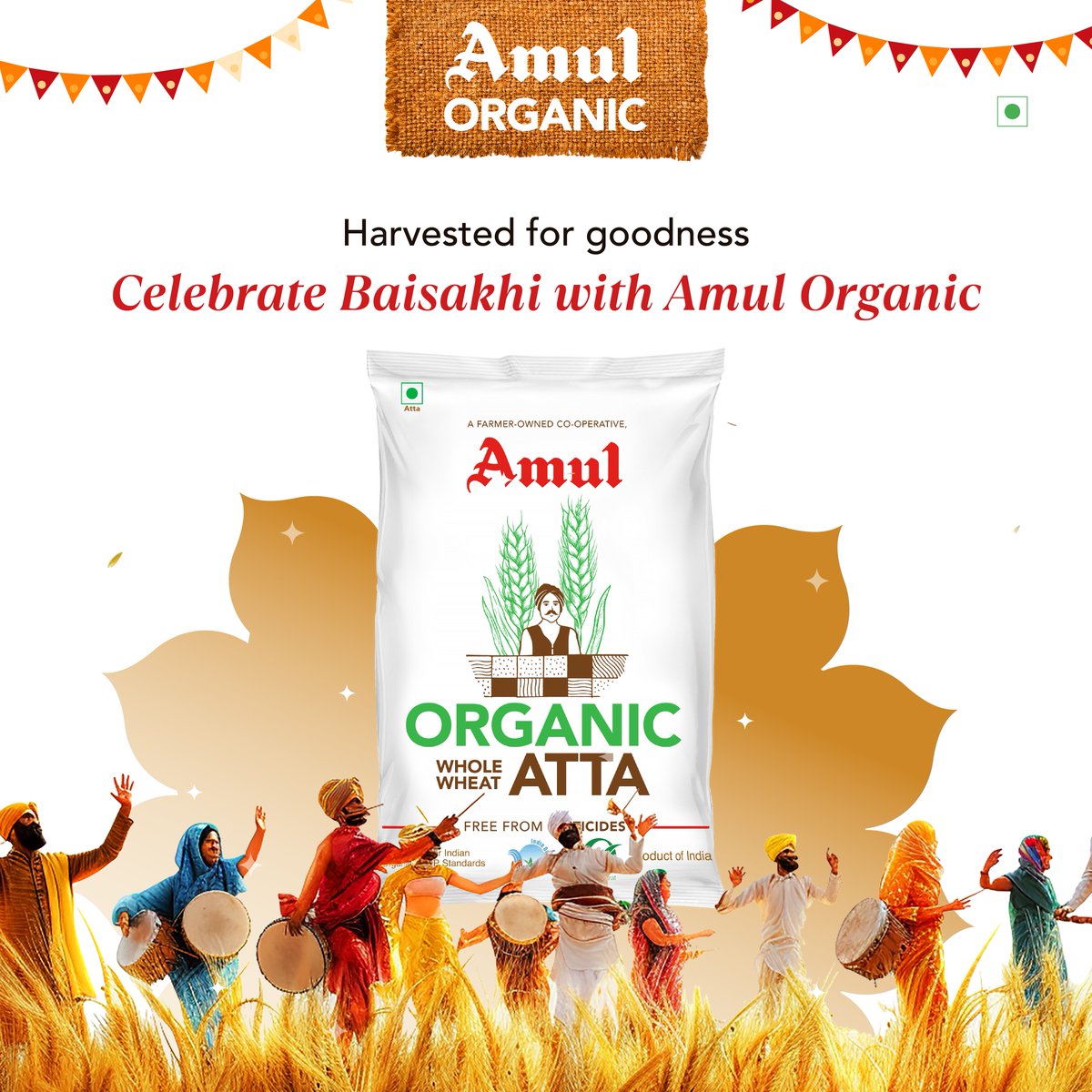 Golden grains for a flourishing celebration! Celebrate Baisakhi with Amul Organic Atta - Purity, health, and safety in every grain. Learn more: shop.amul.com/en/browse/orga… #BaisakhiCelebrations #HappyBaisakhi #HealthyBaisakhi #PureIngredients #AmulOrganic