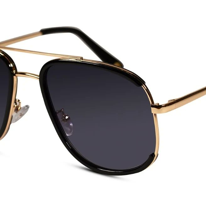 Lenskandy's tweet photo. See the world in style. LensKandy's aviator pilot gold/black sunglasses are crafted with premium materials for a luxurious look and feel.  Soak up the sun in confidence.  
Shop now at: https://t.co/Z5oPYojUgg
#SummerMustHave #LensKandySquad #eyewear #glasses #sunglasses #shades https://t.co/yNBZvHq28A