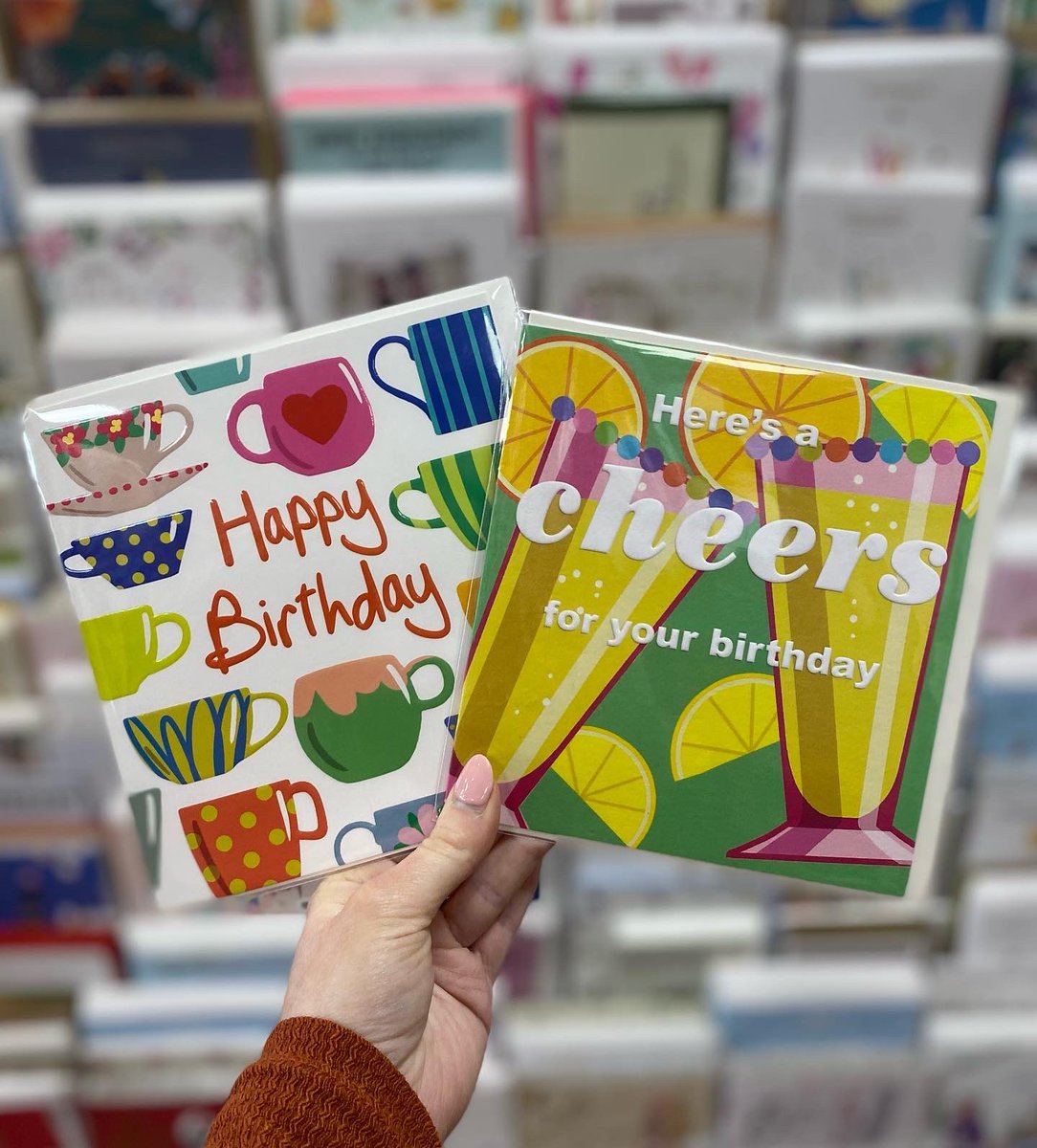 As many of you know, we love greetings cards here at the bookshop and we have some fab new designs from @PoetandPainter_ , Charley Rabbit and Lucille Lavender - 🎨 🖌️ Pop in and check them out when you are next passing! 🤩