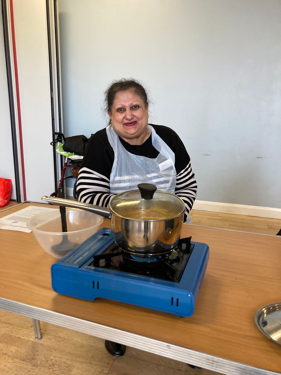 GDA__online's tweet image. Soup&apos;s up!

We learned how to cook soup with @NorthGlasgowHLC, thanks to funding received from the #MultiplyProgramme.

Measuring and preparing ingredients, seasoning, cooking, blending and eating - we covered it all!

We have more cookery coming up in May. Reach out to join us.