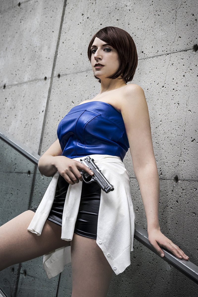 To celebrate my comeback, here's a new Jill pic! 💙 📷: @BahamutNight Extra editing by me #REBHFun #jillvalentine #residentevil