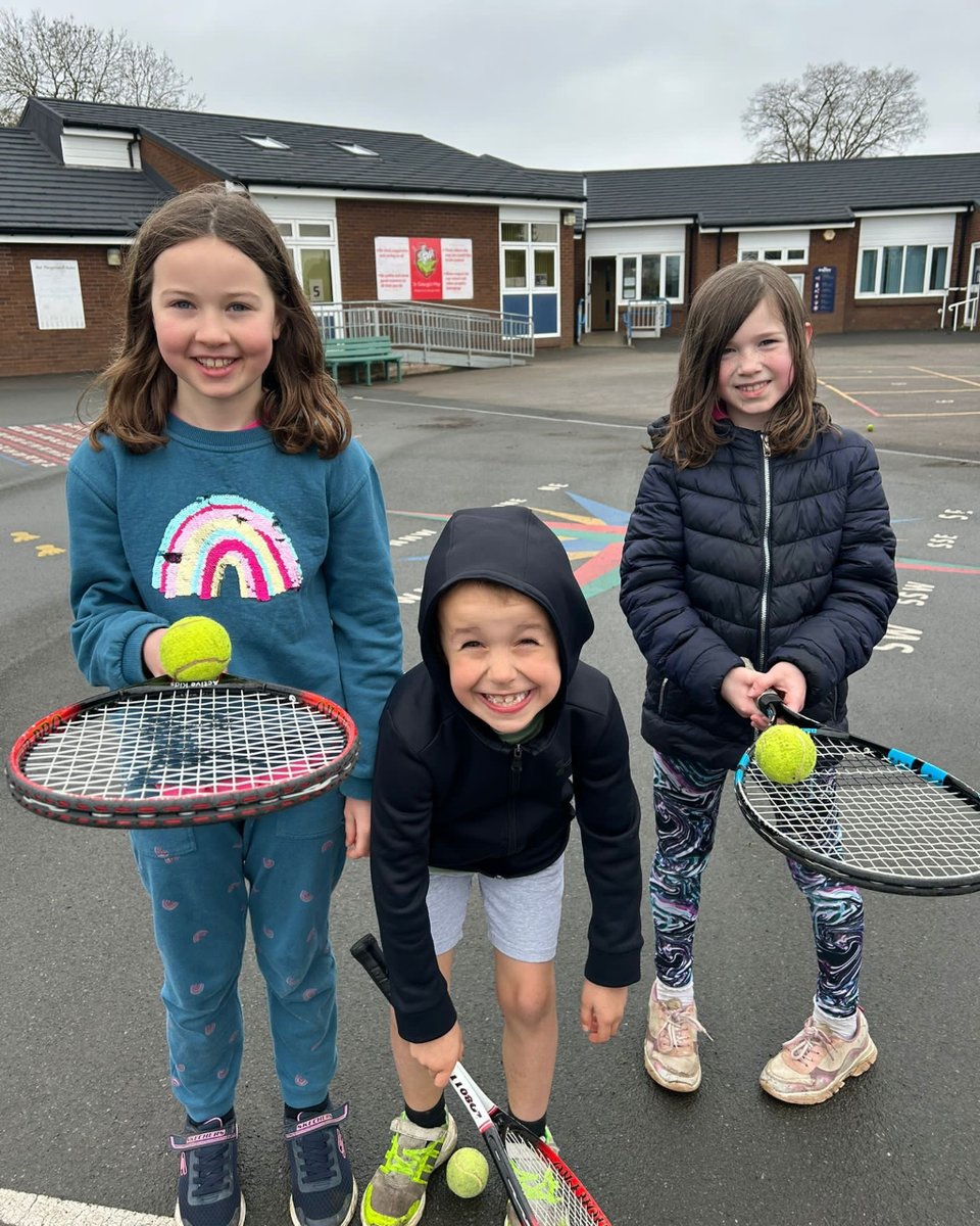 What a photo, we couldn't not share it! 🎾

#HolidayClubs #TheCrossbarGroup #Active #Healthy #Happy
