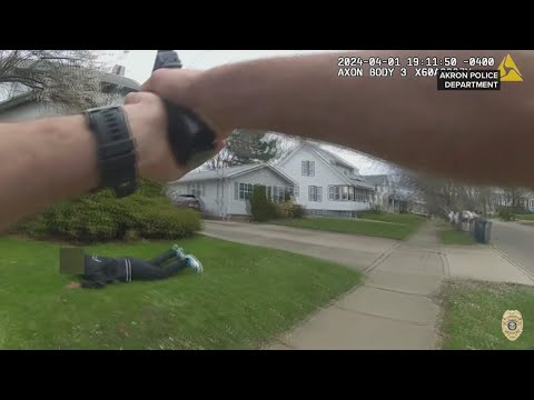 Tamir Rice All Over Again: Video Shows Akron Cop Quickly Shooting Black Teen Holding Fake Gun trib.al/mucPkp5