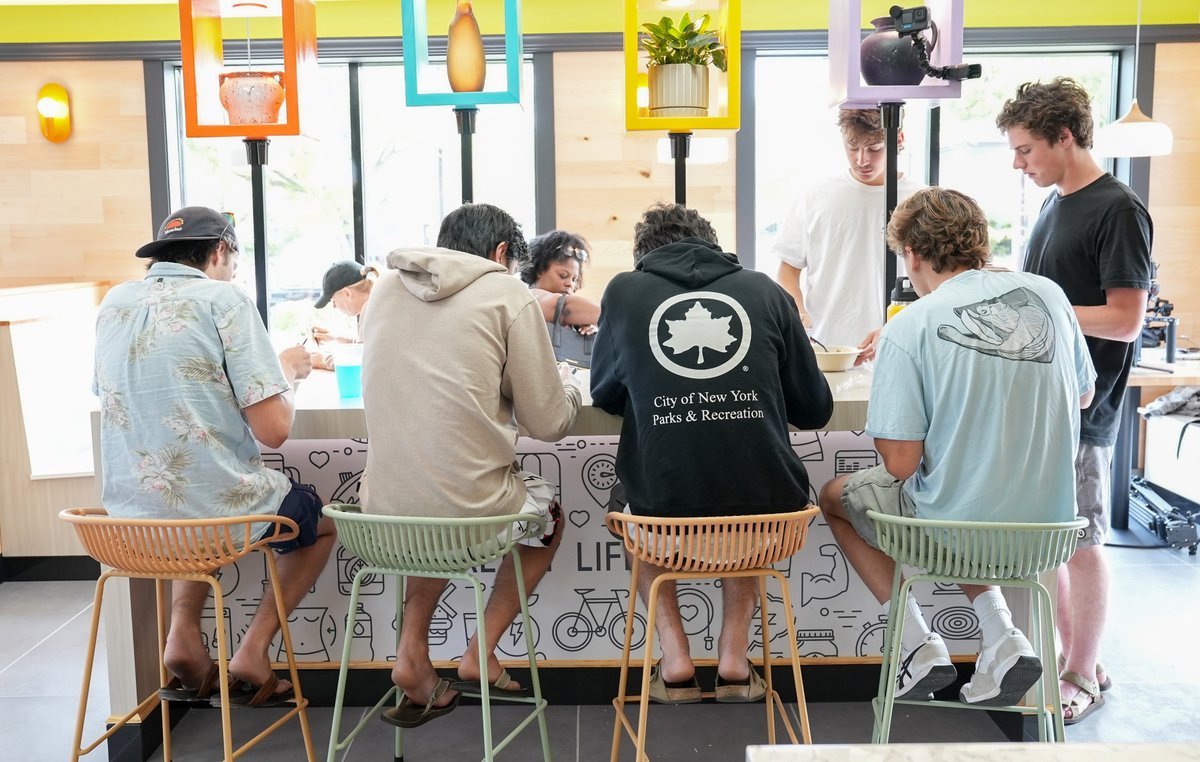 Bring the whole crew in for some bowls! They’re fresh, delicious, and customizable!

Come on by today!

📍221 Spring St. Charleston, SC 29403

#Gogibop #HealthyEating #FreshIngredients #FoodieLove #KoreanFusion #CharlestonSC #CharlestonFoodie