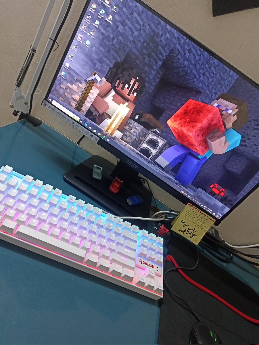 Minecraft is Everything 😮 And Recently i Bought @Redragonusa Mek Keyboard