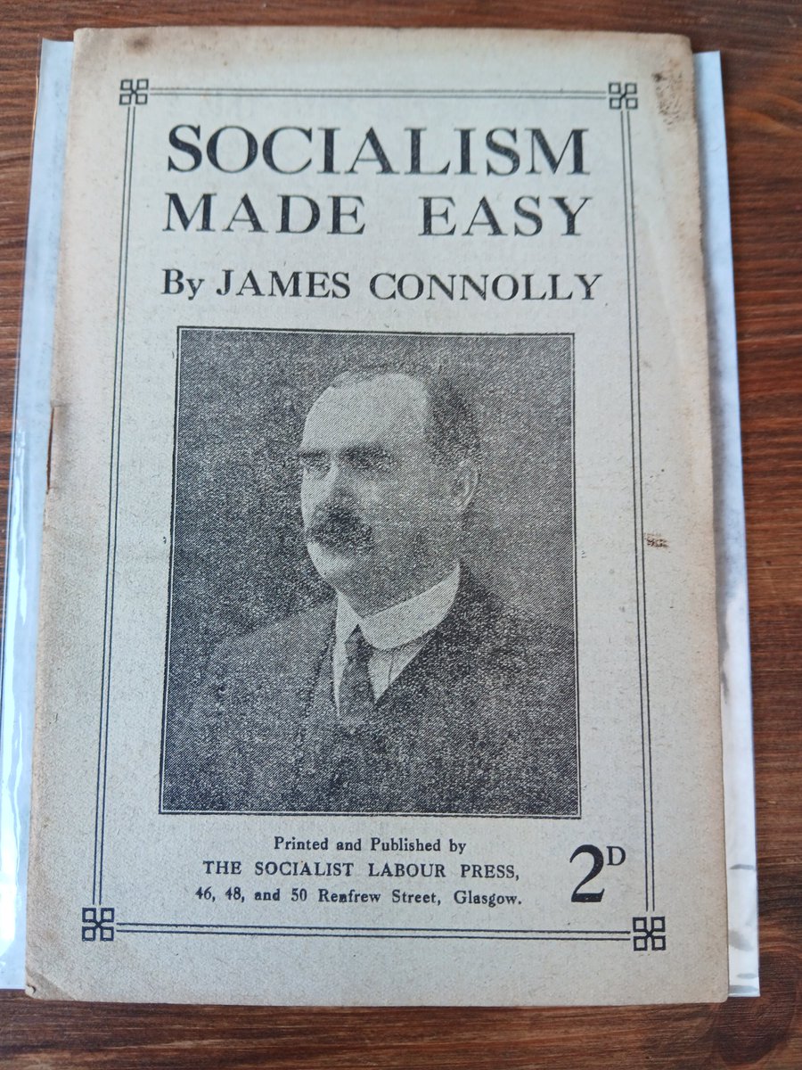 1917 reprint of Socialism Made Easy by the Socialist Labour Party (Glasgow). It would not be reprinted again in full in Britain or Ireland (afaik) until 1968 when Raynor Lysaght self-published a facsimile of the original US edition. Got it for a song online. So happy 🙂