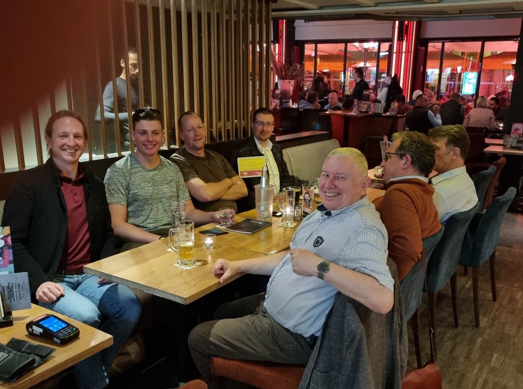 PeterWolff_PR's tweet photo. #Liberal|es #Afterwork der @fdpleipzig . Nach Feierabend Diskussionen, Gespräche und Anregungen.
#Leipzig #fdp #fdpleipzig @fdpsachsen #fdpsachsen #Sachsen https://t.co/OM7zfNDhNy