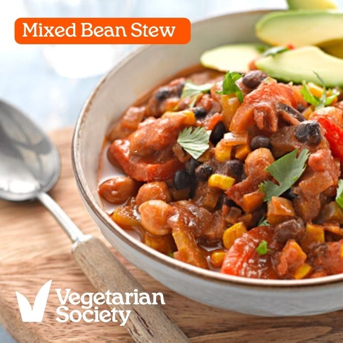 Beans provide one of the best sources of fibre. Fibre helps to control the release of sugar from carbohydrates, which helps maintain steady energy levels and a feeling of fullness. Try this Bean Stew vegsoc.org/recipes/mixed-… #recipe
