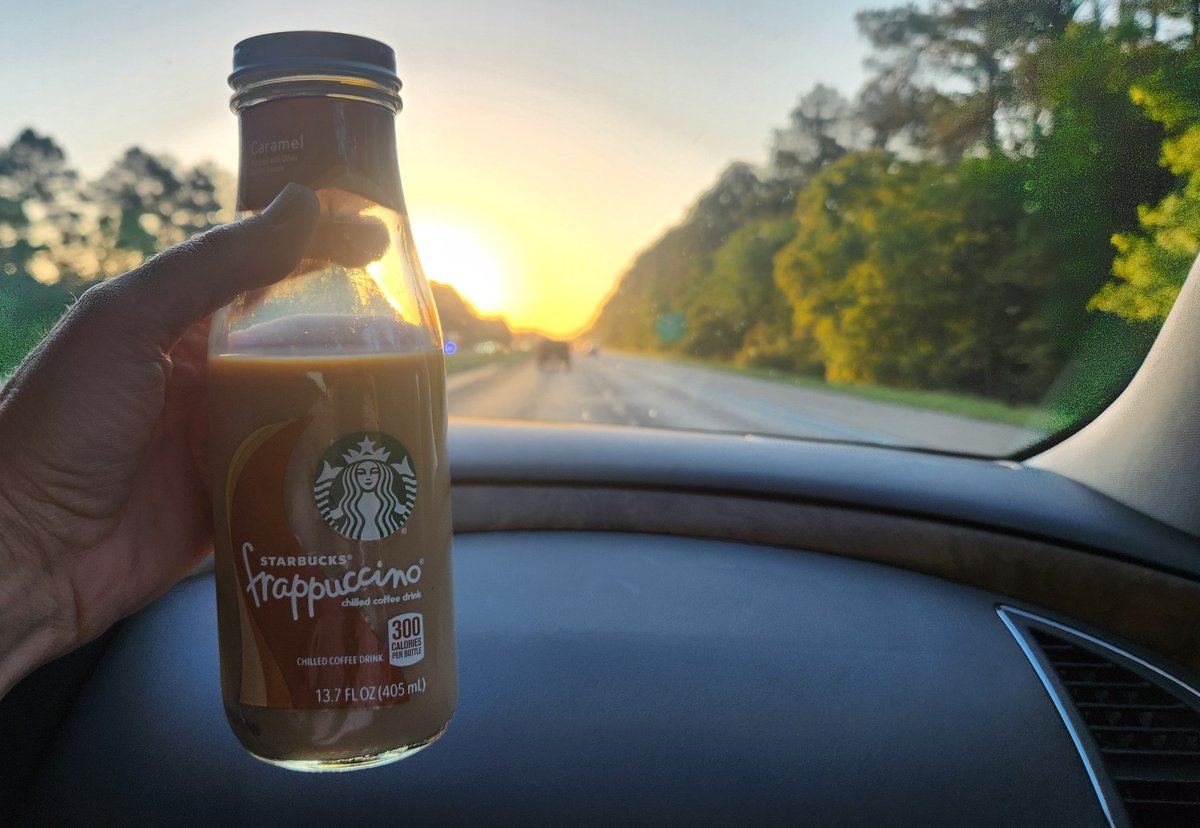 Good morning from #Louisiana! Road trippin' to #SavannahGa from Houston. 🤘😃  We began at 2 am. and we're still going strong. 💪 Have a great day out there!