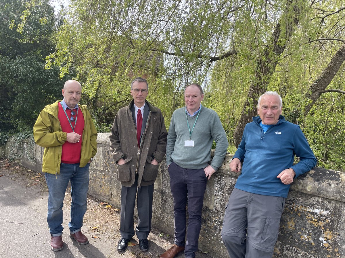 Lovely DRY spring weather today at Boreham/Bishopstrow. But need to plan now so we don’t have a repeat of extreme winter flooding at this spot. Thanks to the photographer - Cllr Bill Parks!