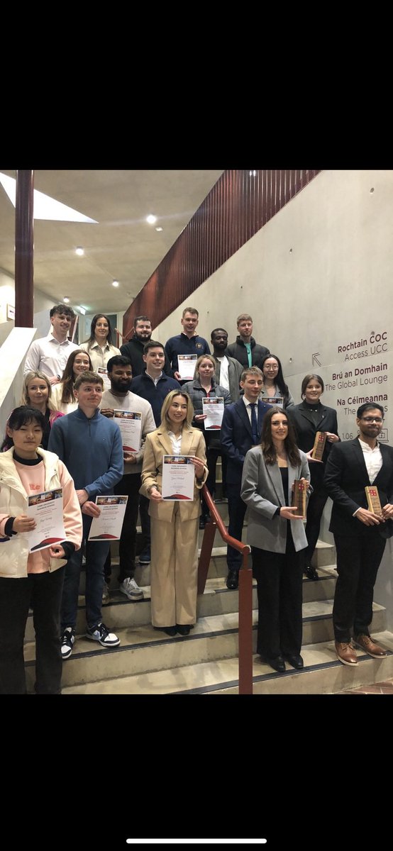 MarionCantillon's tweet photo. Delighted after the @CUBSucc Leader of Tomorrow Awards! Winning the Dean's Leadership category was an incredible honor. Massive thanks to the Dean, judging panel, @sineadmhackett and her team for organising such a lovely event. Congrats to all fellow awardees!#LeaderOfTomorrow https://t.co/myrlAMjvwZ