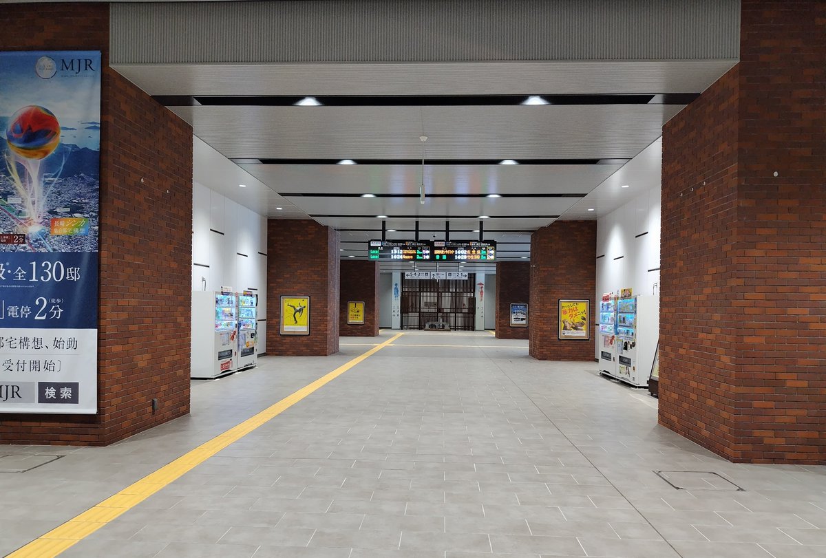 誰もいない長崎駅新幹線改札内コンコースでした #西九州新幹線