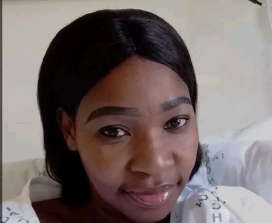 Gospel singer needs funds for spinal cord surgery According to ZiMoja, gospel singer Fikile Mlomo (42) is appealing for donations for her spinal cord surgery. The Ngicela Inkozo singer has been hospitalised for two months after struggling to walk and was recently diagnosed with…