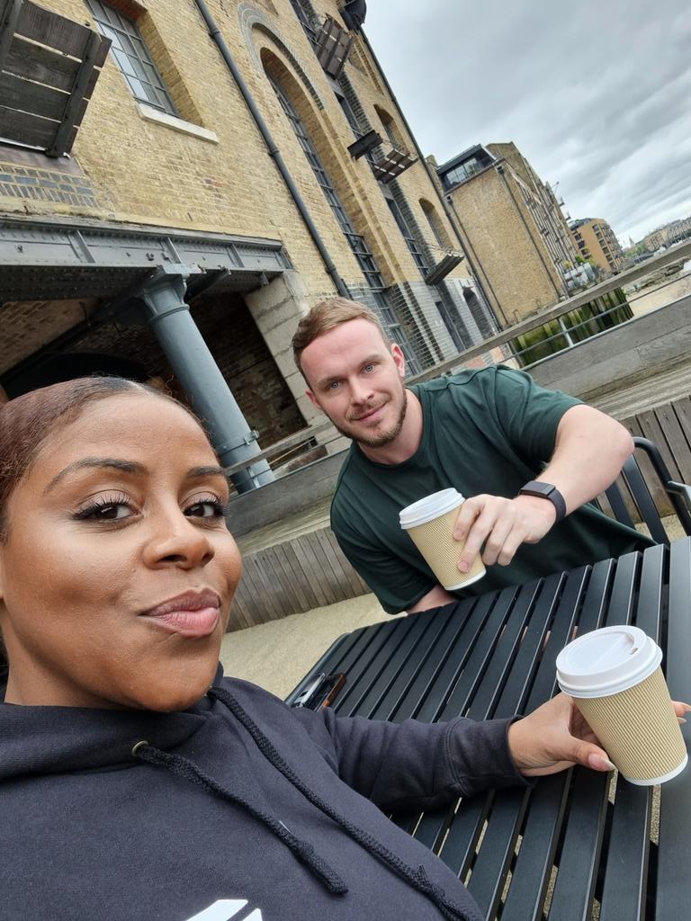Awesome meeting with you yesterday @TJBLFG! ❤️ 

Wonder if this pic qualifies us for a free crypto coffee ☕️ via @solana @SuperteamUK 

cc: @tgcp_goodcoffee 😎⚡️