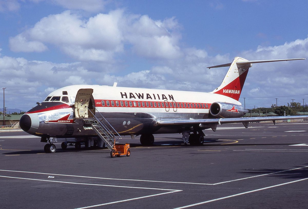 Hawaiian Airlines
Douglas DC-9-15 N902H
HNL/PHNL Honolulu International Airport
Photo credit Bryan Shirota | 1967
#AvGeek #Douglas #DC9 #HawaiianAirlines #HNL #AvGeeks