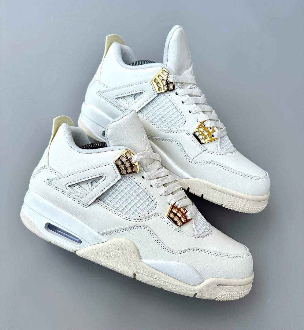 *A!R Jordan 4 Retro Metallic Gold’* Sizes 40-47 available ‼️ 55K