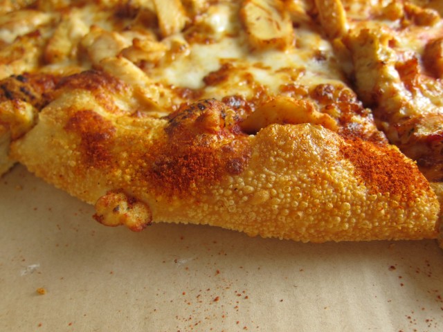Pizza Hut Get Curried Away Crust (2014-2014): A specialty limited-time option to customize your pie, this crust featured a dusting of 'traditional curry spices that includes coriander, cardamom and fenugreek.' Sort of a bonus offering as part of the 'Flavors of Now' menu.