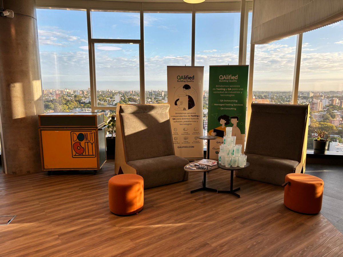 ¡Es hoy! Ya estamos en el Piso 22 de WTC para celebrar los 10 años de <a href="/testingUY/">TestingUy</a>. Te invitamos a seguir la transmisión vía streaming y no perderte nada de esta jornada a puro testing. 👉 youtube.com/live/Fab1hkvJI…