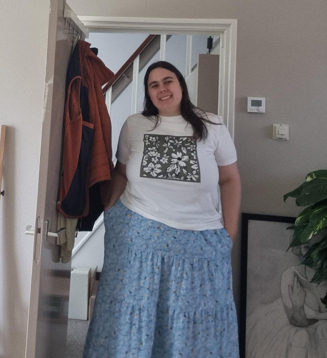 ArtSprite98's tweet photo. It has pockets! #ithaspockets

I have my own website with an amateuristic version of twitter btw xD
https://t.co/WRWz0CZo3j https://t.co/mNIibbiPNq