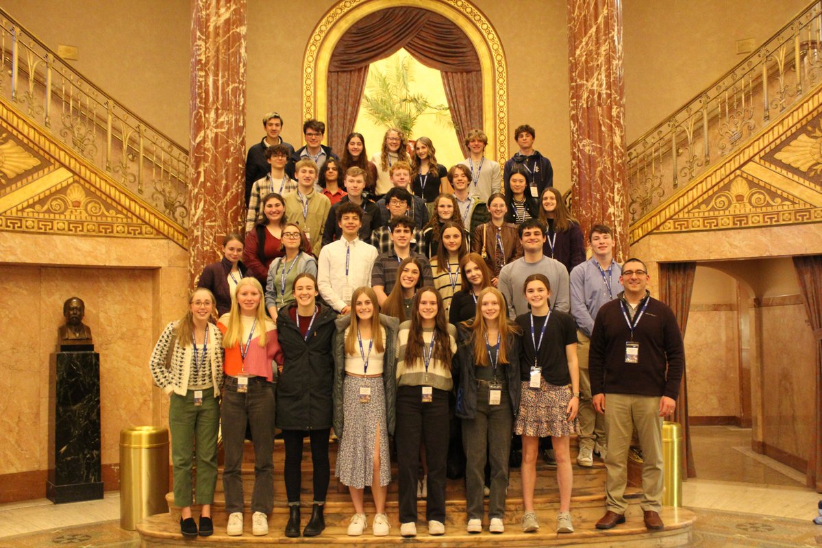 Members of our High School Band recently got to take an exciting trip to learn more about music, among other fun activities! From visiting the Rock and Roll H.O.F. to learning more about their instruments at SUNY Fredonia. Our band students truly had a well rounded trip!