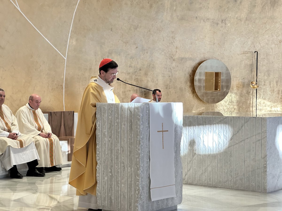 ⛪️Esta semana inauguramos en la #UFV la nueva capilla de la mano del cardenal D. José Cobo, arzobispo de @archimadrid: 'Este templo se va a convertir en el corazón del campus de la universidad'