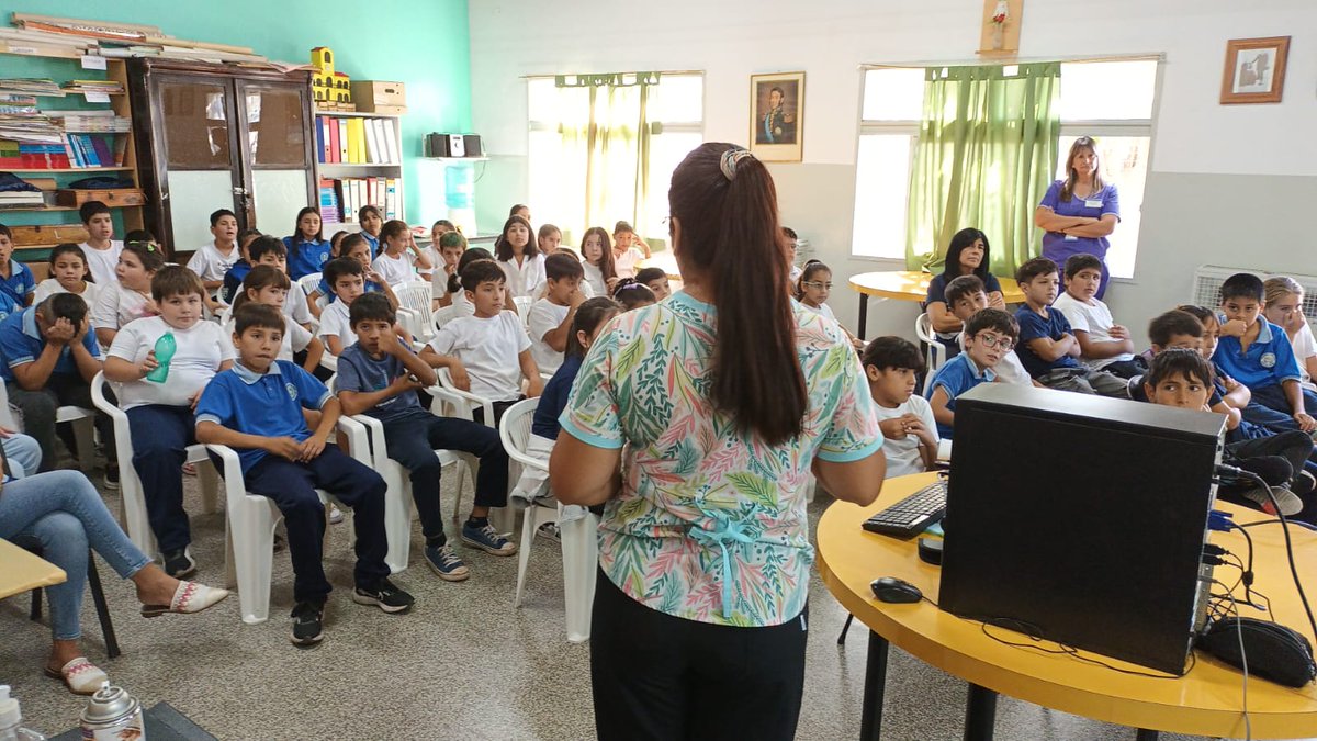 🗣️ Los chicos de la escuela ‘Saturnino González Camarero’ se sumaron a la lucha contra el dengue

La comunidad educativa participó de un taller organizado por el ministerio de Salud para concientizar sobre la enfermedad. 

agenciasanluis.com/?p=933329