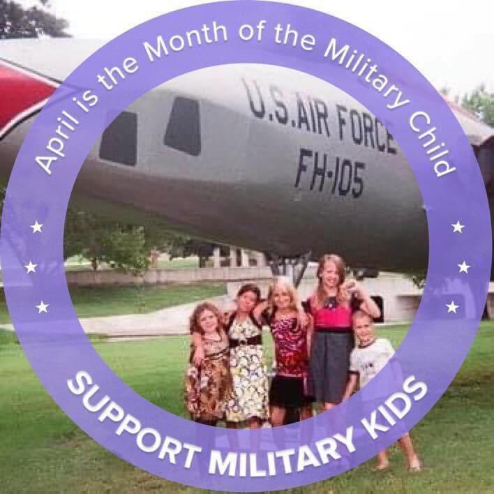 #REDFriday Thanks to our Military who are deployed around the world #GodBlessOurTroops and their families #April is the month of the #MilitaryChild ❤️🤍💙🇺🇸