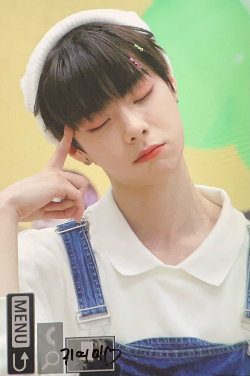 045692_0810's tweet photo. 240412 pre

지호냥이 생각중..🐱💭

#나인아이 #NINEi
#JIHO #지호 #장지호 https://t.co/M67nHOmXOT