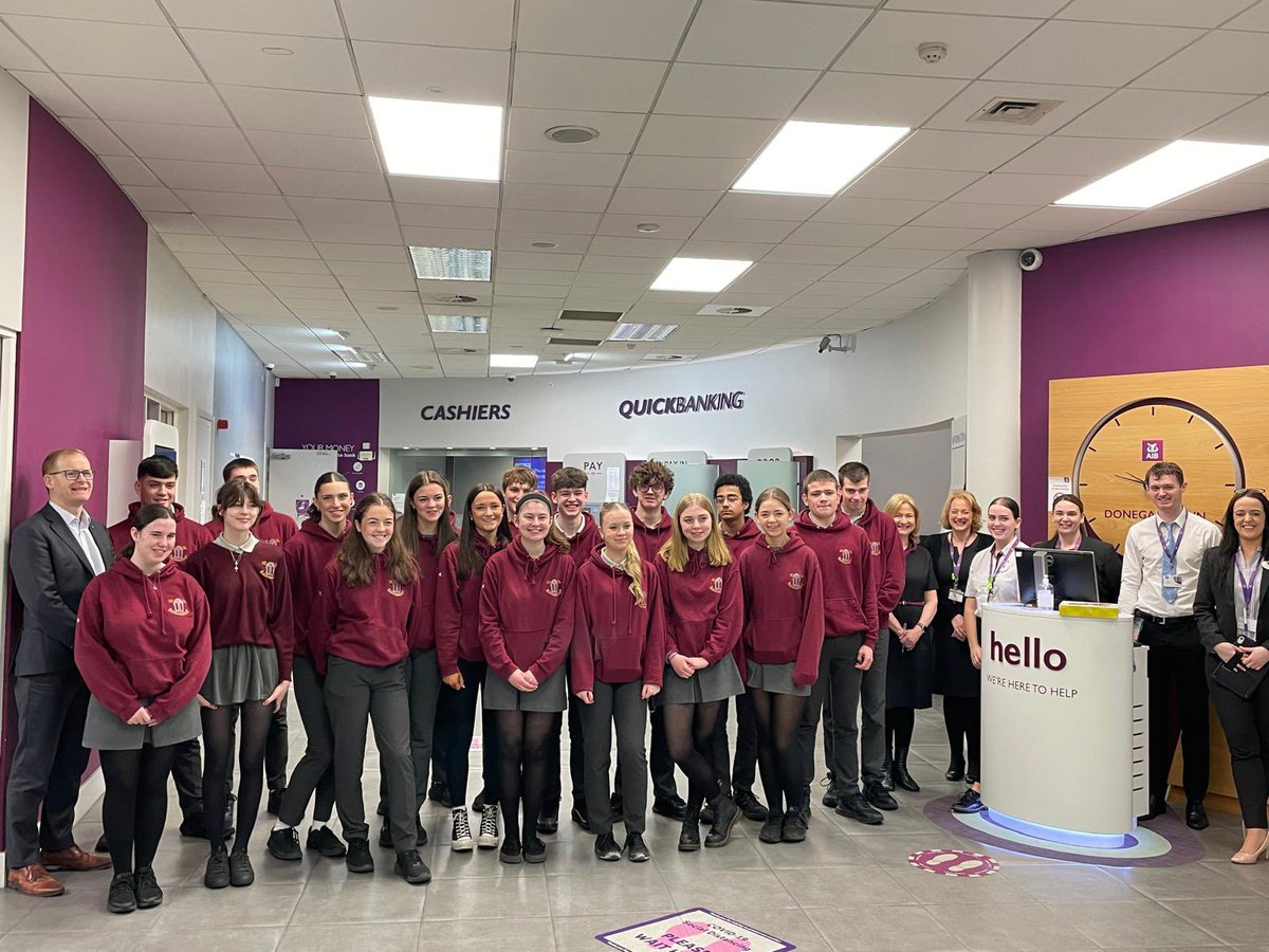 Thank you to the staff of the AIB Donegal Town for facilitating all of our TY students this week with a very informative workshop 💶💷💵 They got to visit the cash, mortgage, data and compliance, business and front of house departments✨👏🏻💫 #WeAreDonegalETB