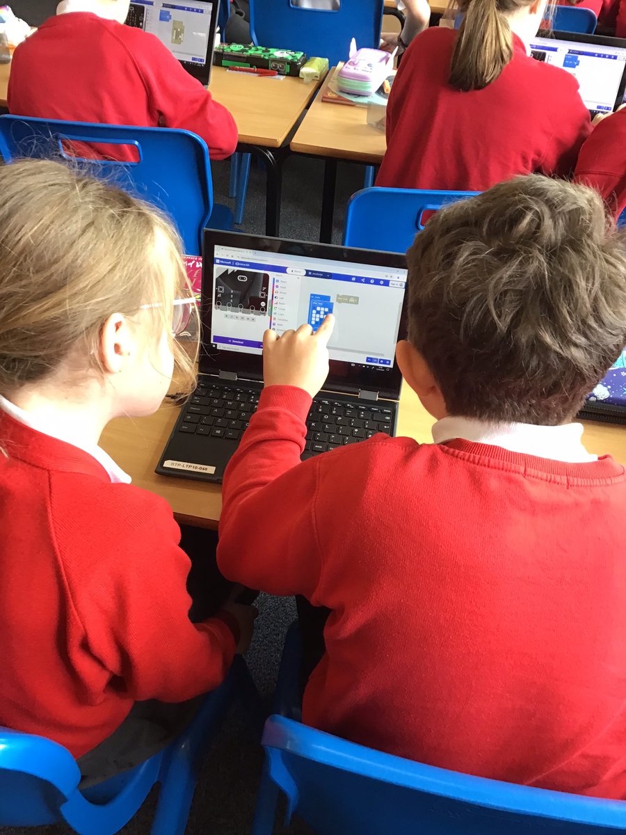 Year 5 have been introduced to the micro:bit! Today we looked at how to program an image onto the LED. I think it’s safe to say the are thoroughly enjoying this new equipment (even commenting it’s the best computing lesson ever!) #bishoptonyear5 #bishoptoncomputing