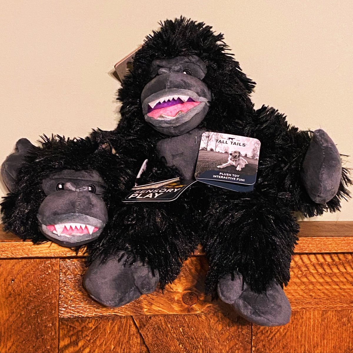 YES! #Godzilla x #Kong: The New Empire will once again be the #1 movie at the US box office! Today's #FreebieFriday giveaway prize pack is this @talltailstrail Gorilla Rope Body Dog Toy & 2-in-1 Fetch Ball Dog Toy. Visit Pet Age on IG for giveaway details! #TGIF #MonsterVerse