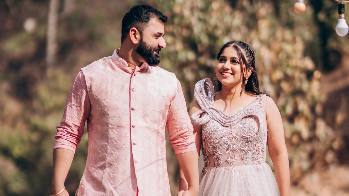 Incredible photography in a lovely backdrop of a Nainital shoot with a super couple Sushant and Tanisha.
#preweddingshoot #weddingphotoplanet #rajatvermaphotography #destinationprewedding