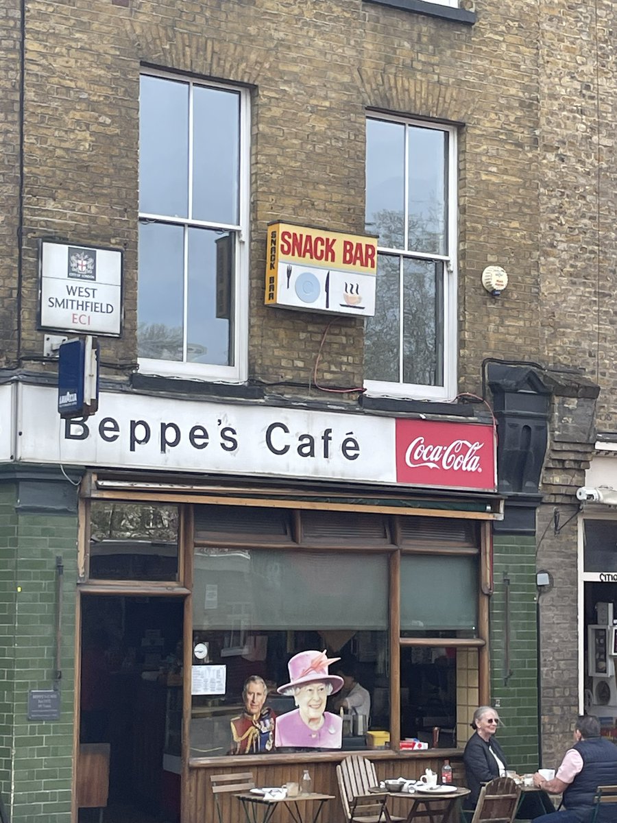 If you’re in the Farringdon or Clerkenwell areas, or just London generally, this is the place for a fry up.