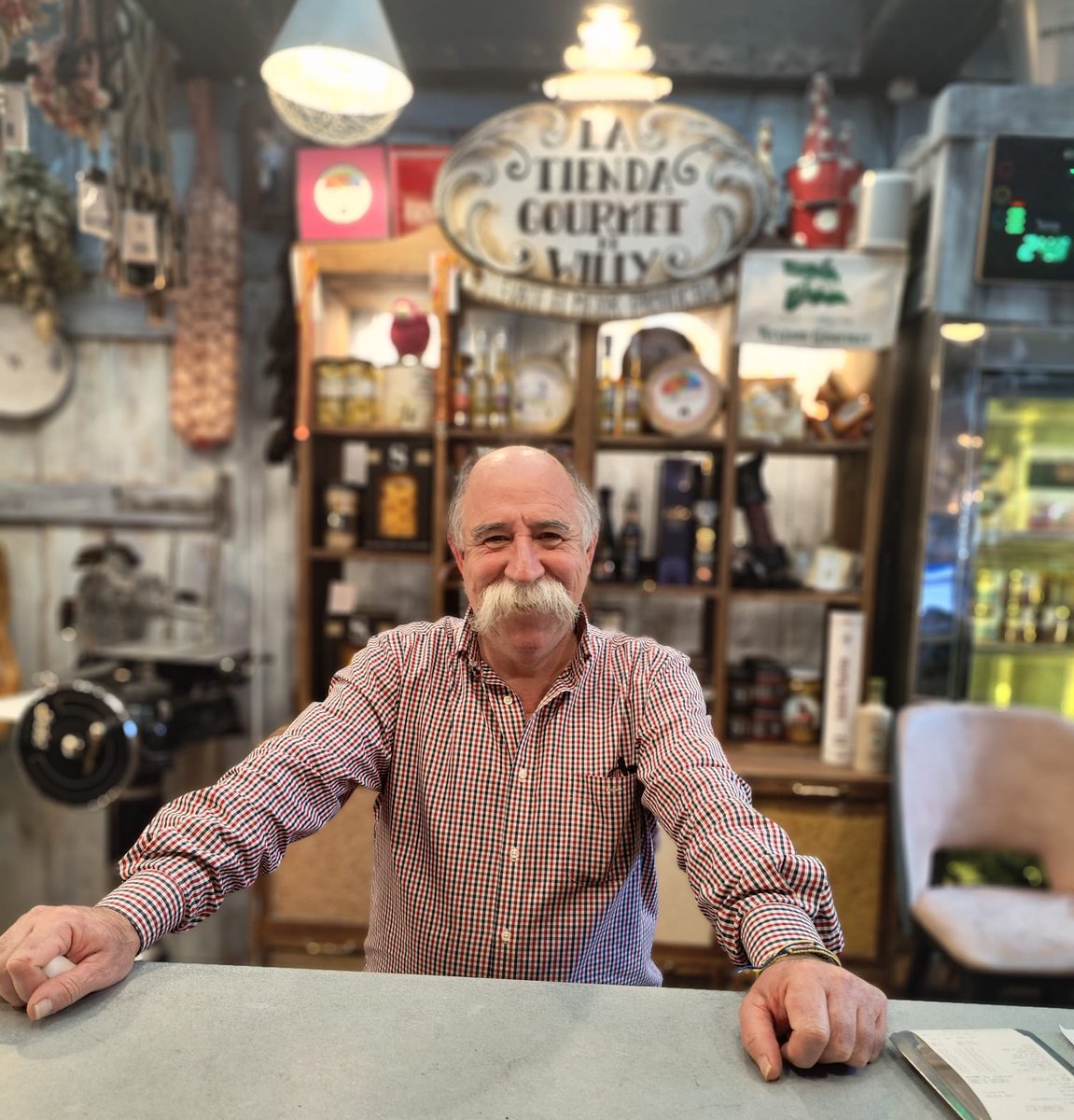 Satisfacción plena en nuestra visita a #Willy1975 Una de las grandes referencias de la gastronomía en el epicentro del Campo de Gibraltar. Nos ha ganado el corazón por su honestidad y por su equilibrio en todos los capítulos. Descúbrelo en marbellaallstars.es/gps-para-gourm…