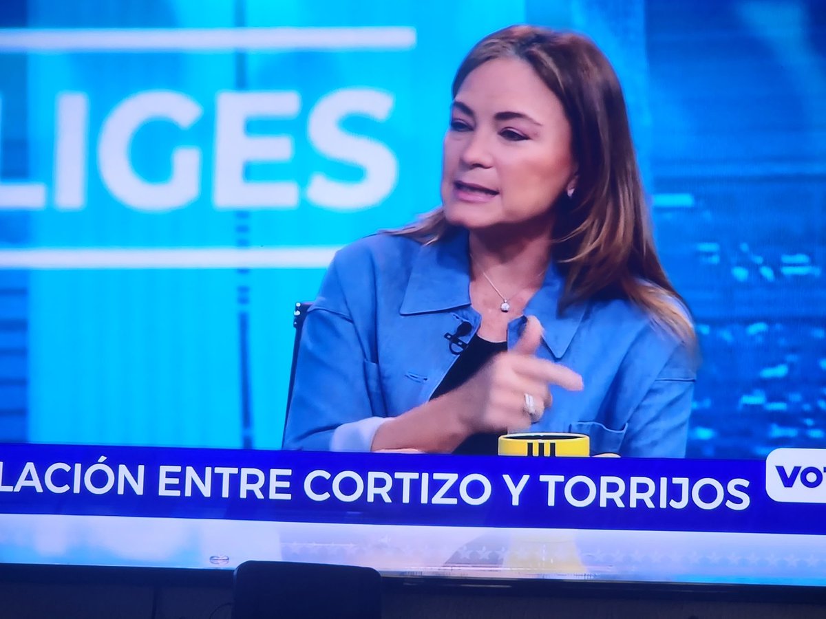Vivian Fernandez de Torrijos. Complemento esencial de la Leyenda y el Legado que ofrece Martín. Vamos a Ganar.