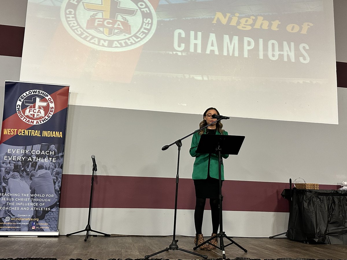 Thank you @NicoleK_WTWO for being an amazing MC that the 2024 West Central FCA “Night of Champions” Banquet. Blessed by you and @CoachTylerFunk. @INStateFCA