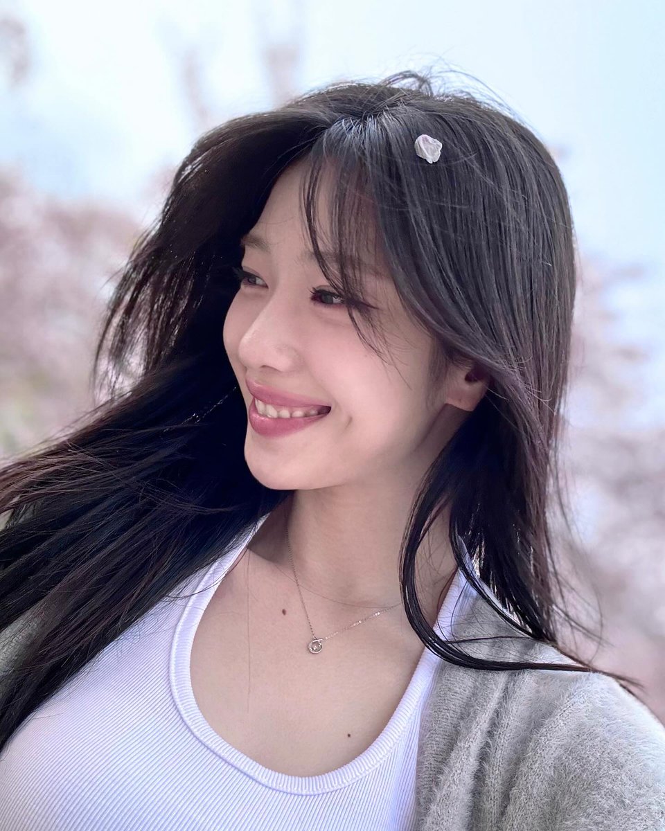 suyun's smile will always be my favorite