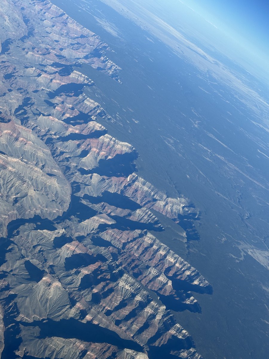 The Grand Canyon. We had an amazing view on our way to @PHXSkyHarbor Phoenix yesterday. What an amazing place!